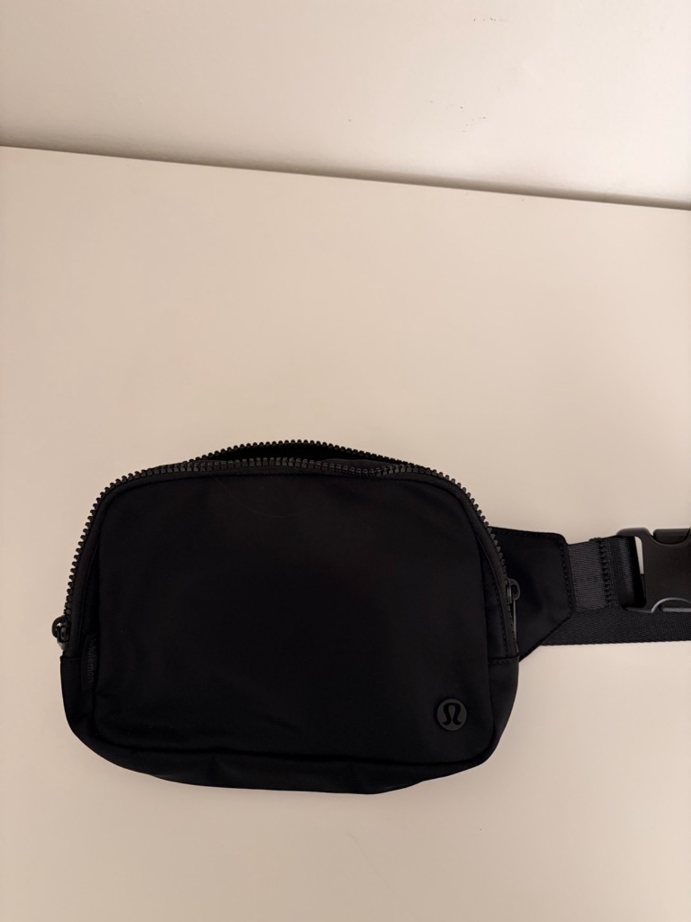 lululemon 2L wear everywhere belt bag